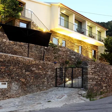 Douroxisto アパートホテル 4*