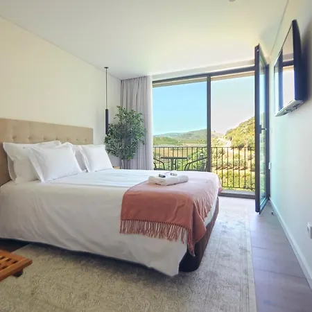 מלון דירות Douroxisto