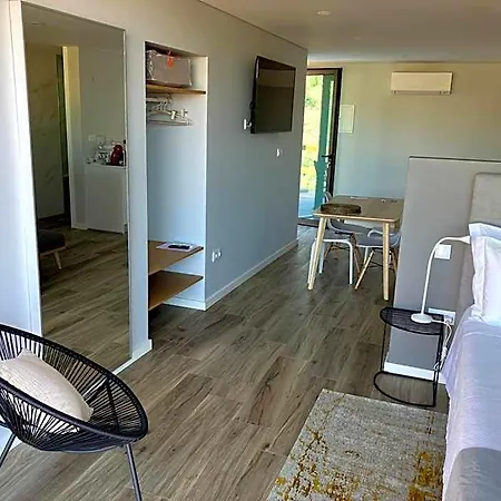 Douroxisto Aparthotel