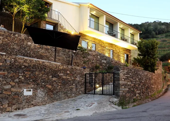 Douroxisto Ξενοδοχείο με διαμερίσματα 4*